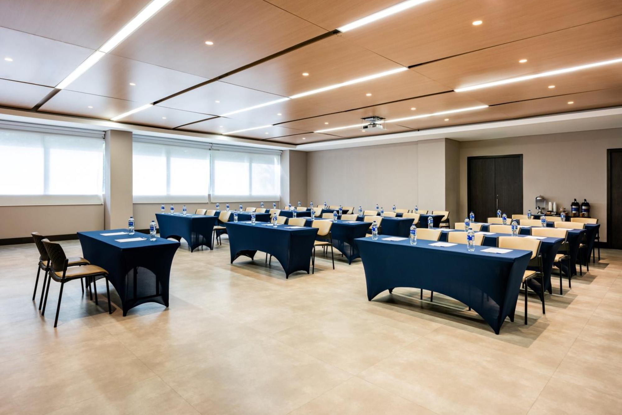 Holiday Inn Express - Cartagena Bocagrande By Ihg Εξωτερικό φωτογραφία
